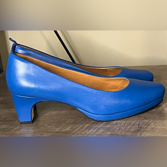 dr LIZA sneaker pump in Ocean Blue Size 9 - Picture 3 of 7